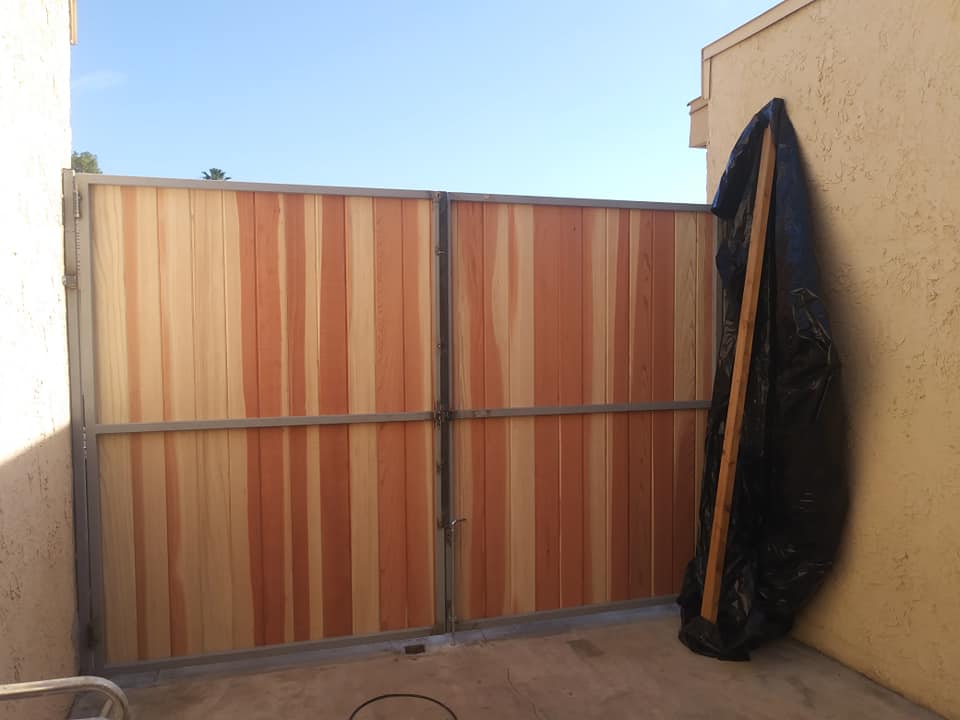Custom Fences Contractor